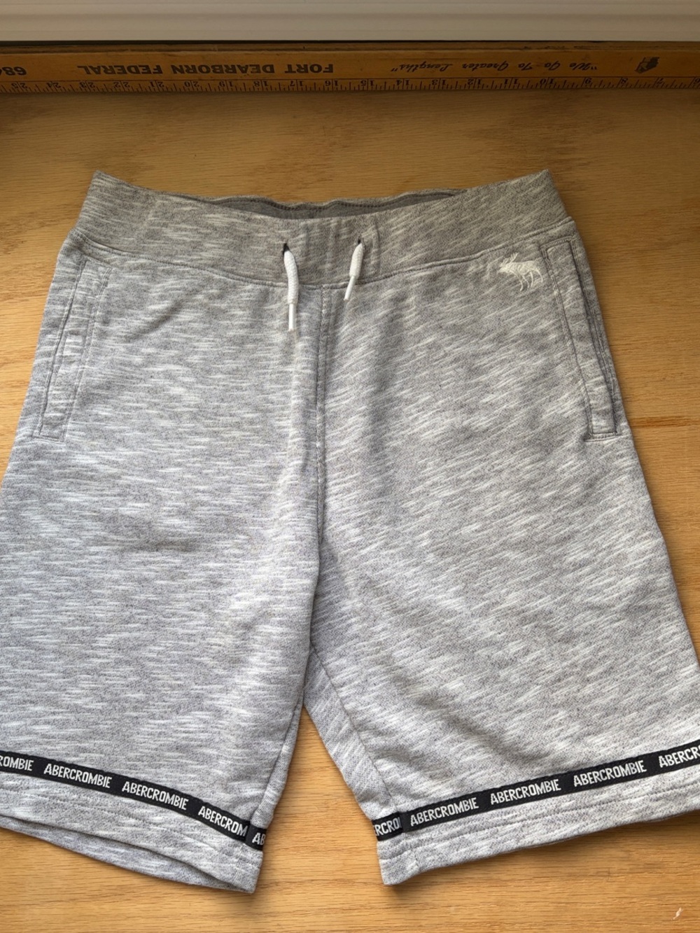 Abercrombie & Fitch Light Grey Heather Athletic Drawstring Shorts